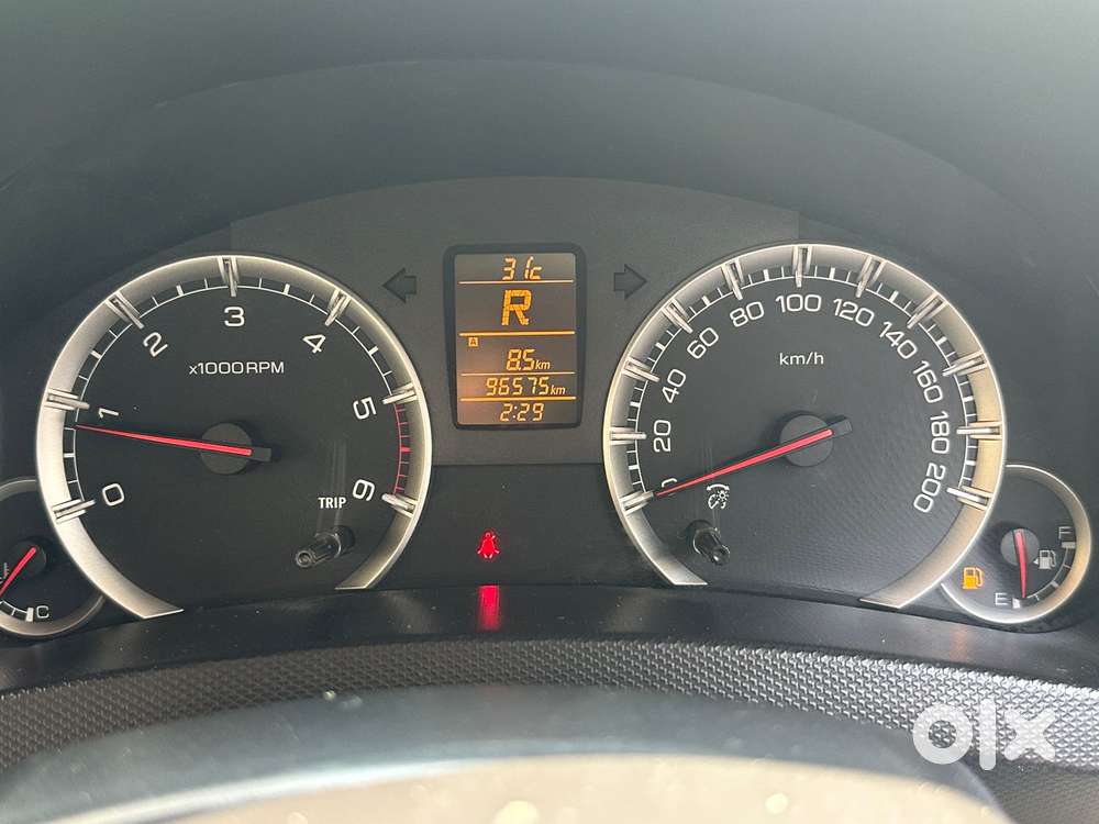 Maruti Suzuki Swift Dzire Amt Zdi, 2016, Diesel