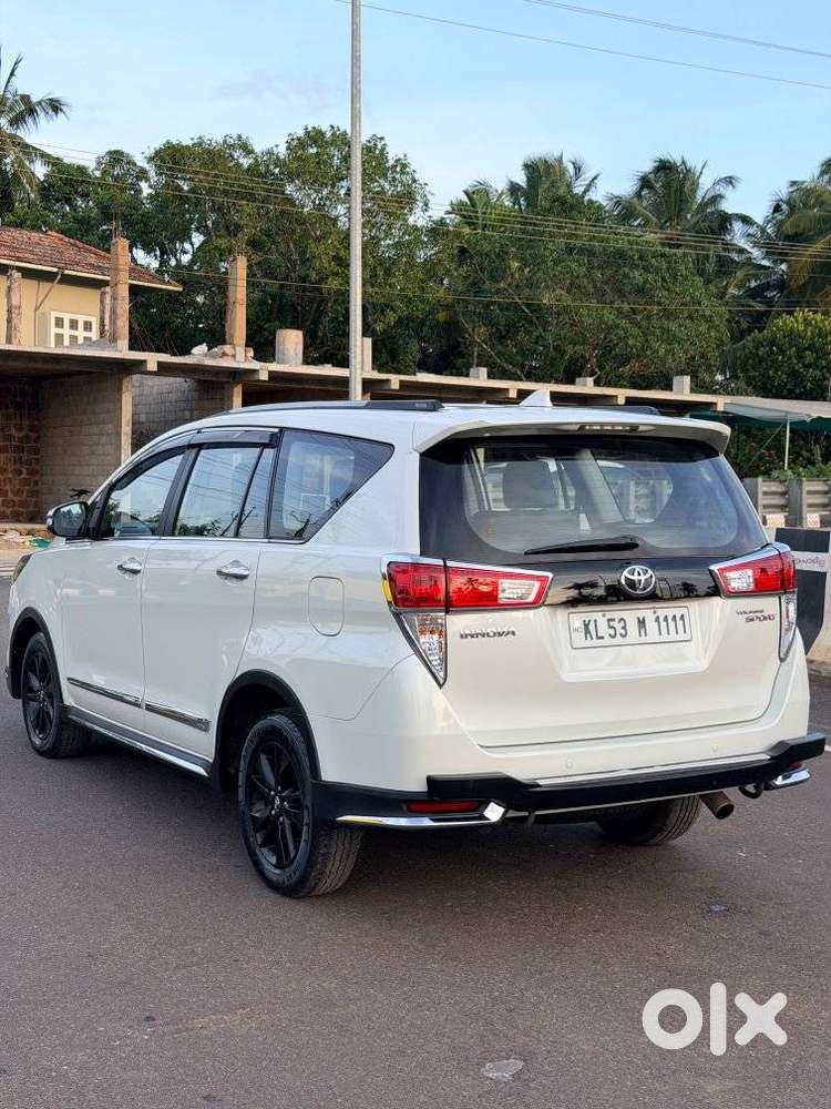 Toyota Innova Crysta 2.8 At Touring Sport, 2017, Diesel