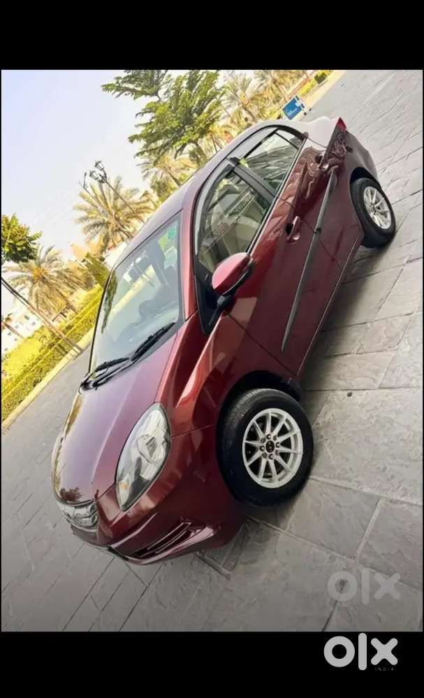 Honda Amaze Diesel 2015, All Original New Tyre Plus Alloy