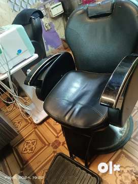 Parlour 2025 chair olx