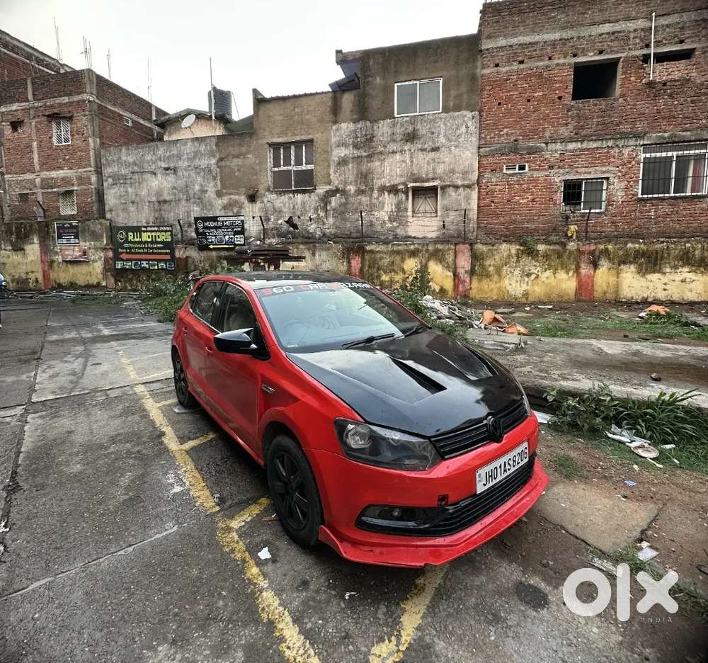 Polo With Custumize Headlight/bonet/body
