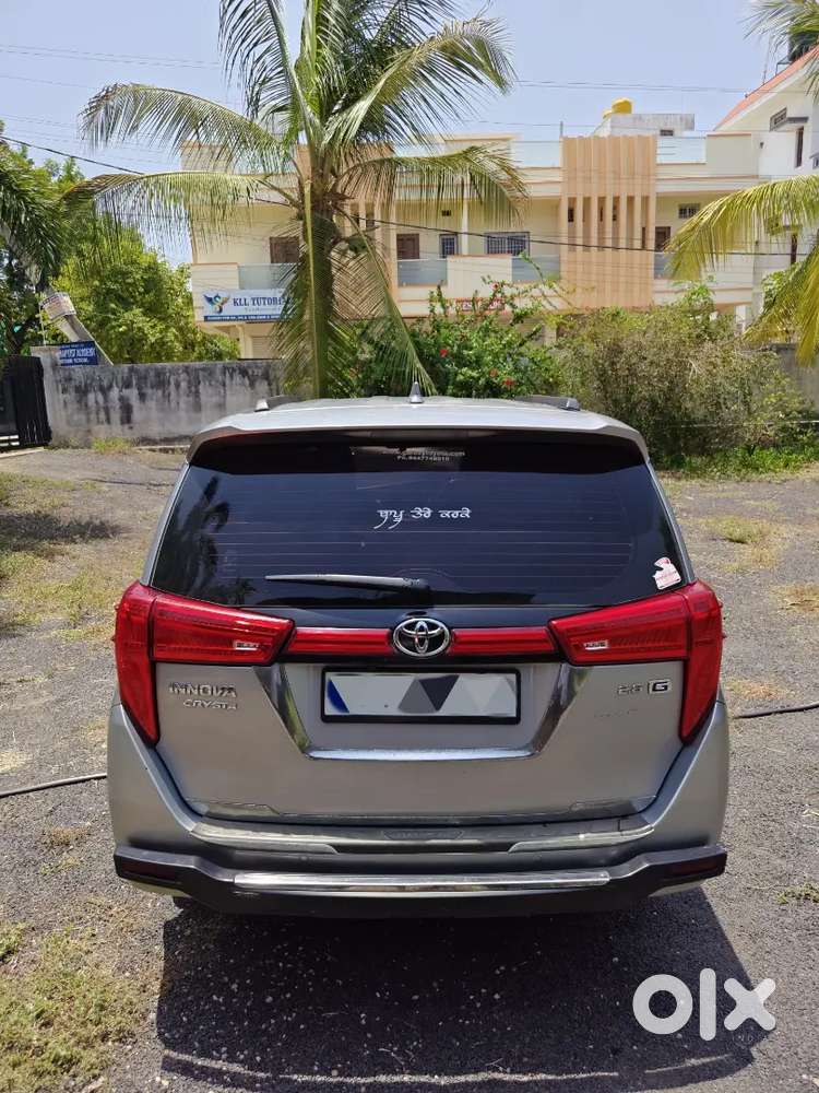 Toyota Innova Crysta 2.8 Gx Automatic