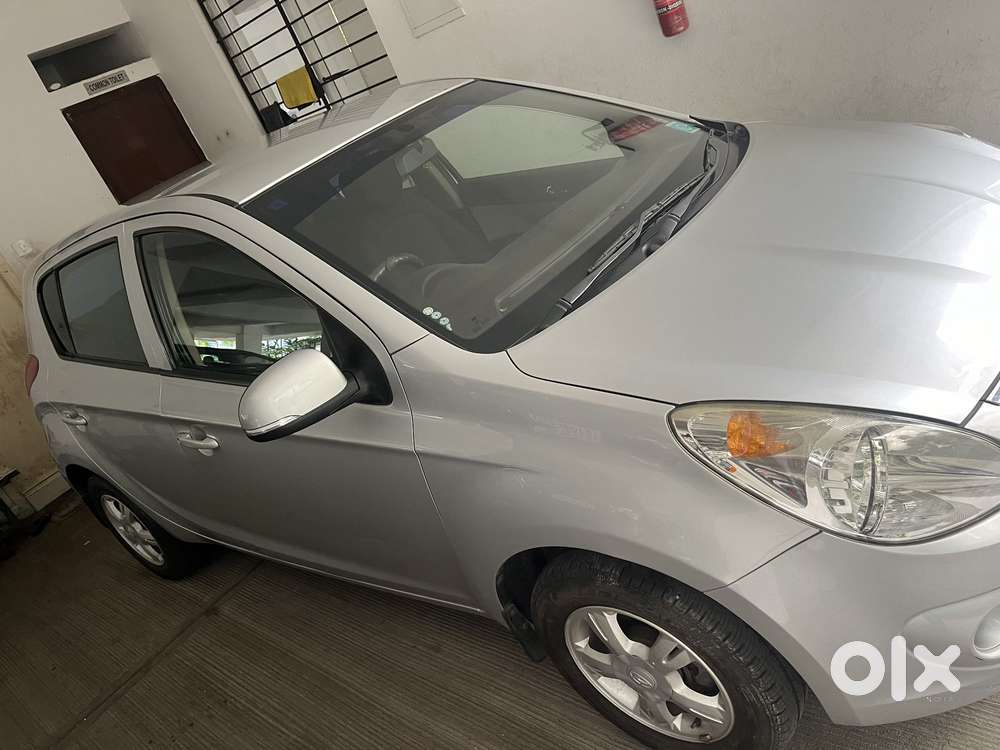 Hyundai I20 Sportz 1.2 Bs-iv, 2010, Petrol