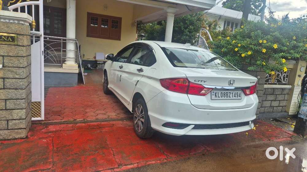 Honda City Vx Petrol Mt, 2022, Petrol