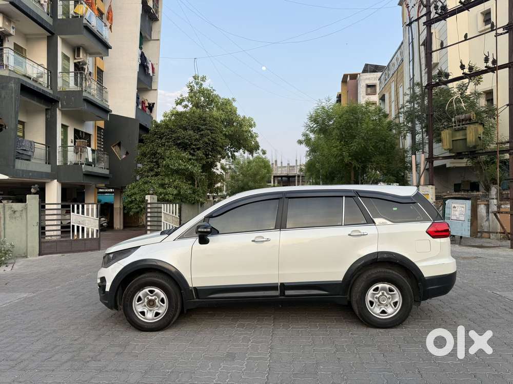 Tata Hexa 2.2 Xe 4x2 7 Str, 2018, Diesel