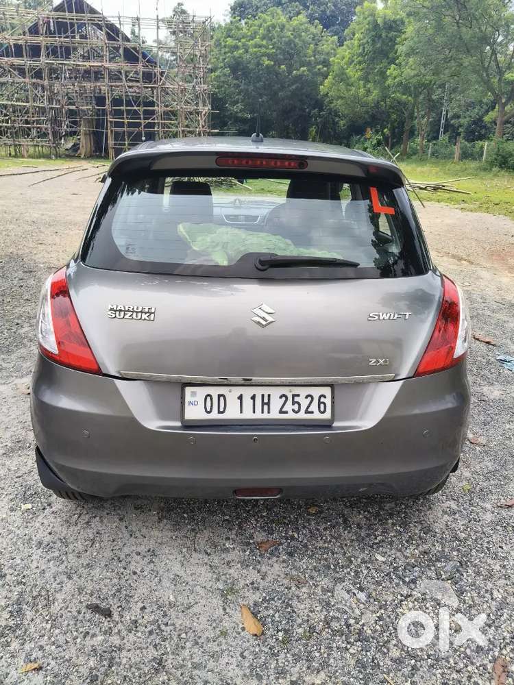 Maruti Swift Zxi Petrol | Oct 2016 | 73,000 Km | Showroom Maintained