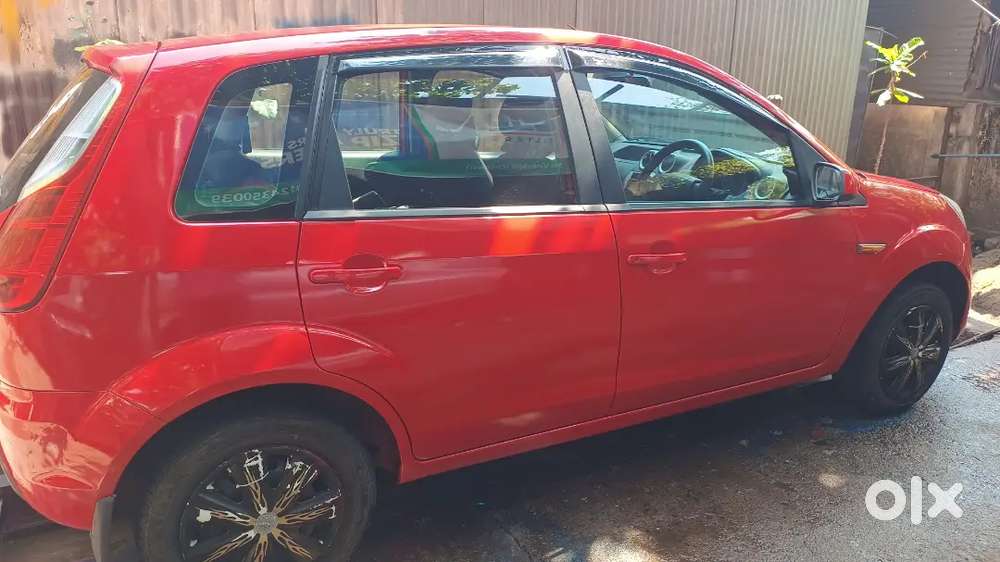 Ford Figo 2010 Petrol 59000 Km Driven