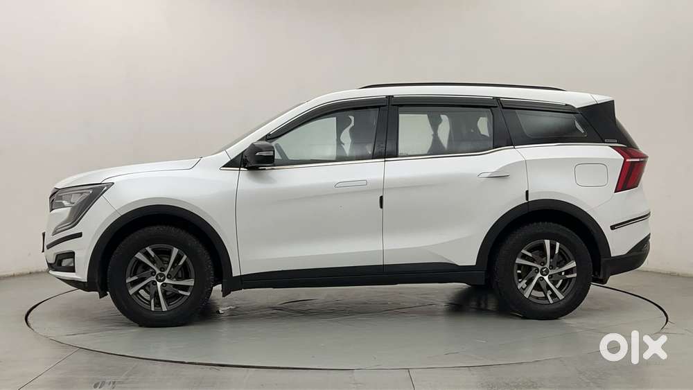 Mahindra Xuv700 2.2 Ax 5 Diesel At 7 Str, 2023, Diesel