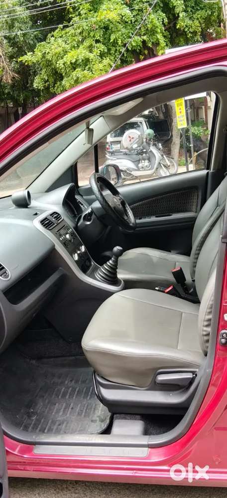 Maruti Suzuki Ritz Zxi Bs-iv, 2013, Petrol