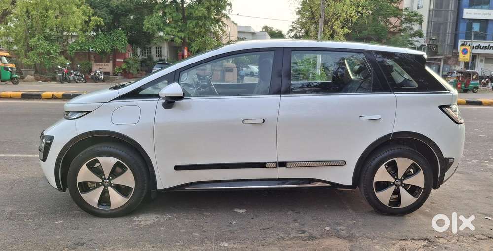 Mg Windsor Ev Essence, 2025, Electric