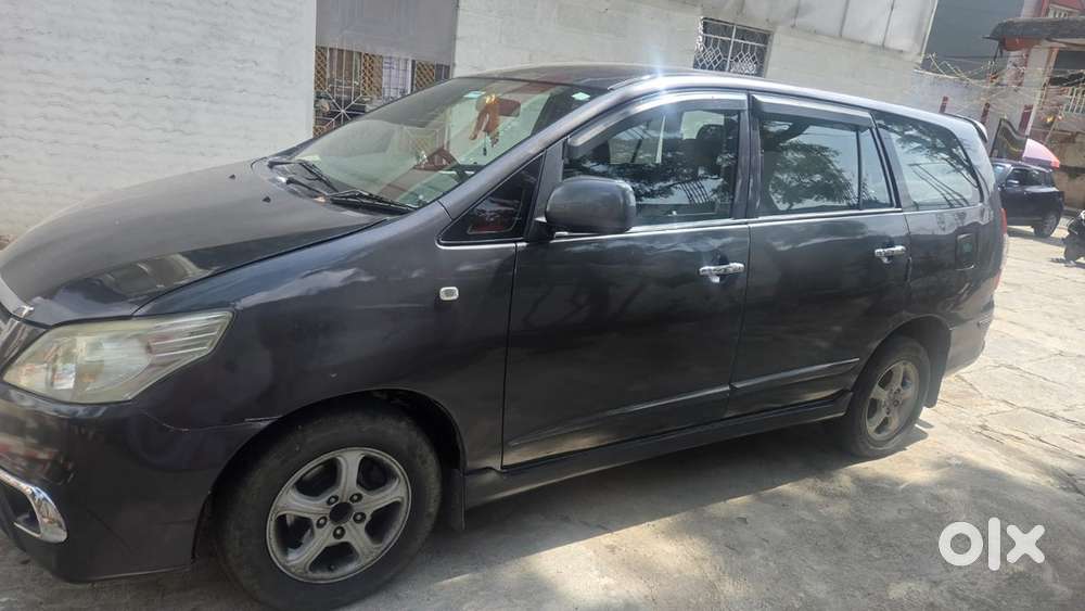 Toyota Innova Diesel 2015