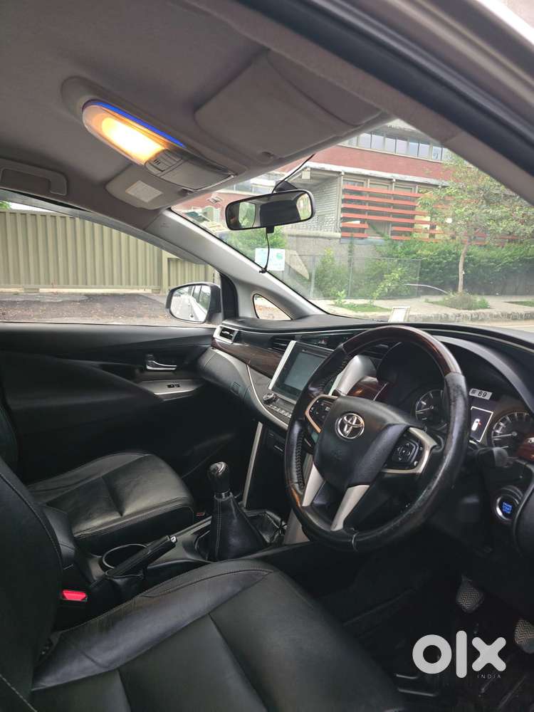 Toyota Innova Crysta 2.4 Zx Mt, 2016, Diesel