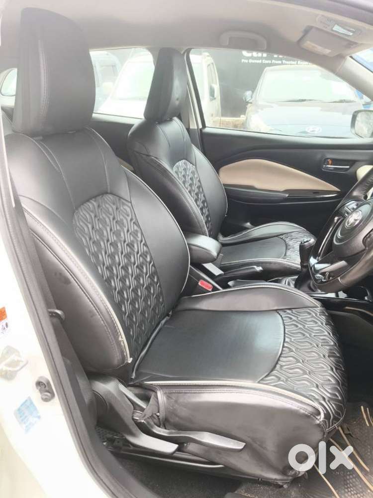 Toyota Glanza, 2023, Petrol