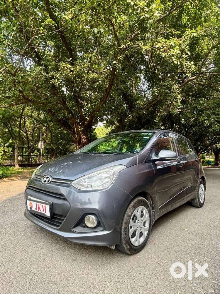 Hyundai Grand I10 Sportz, 2016, Petrol