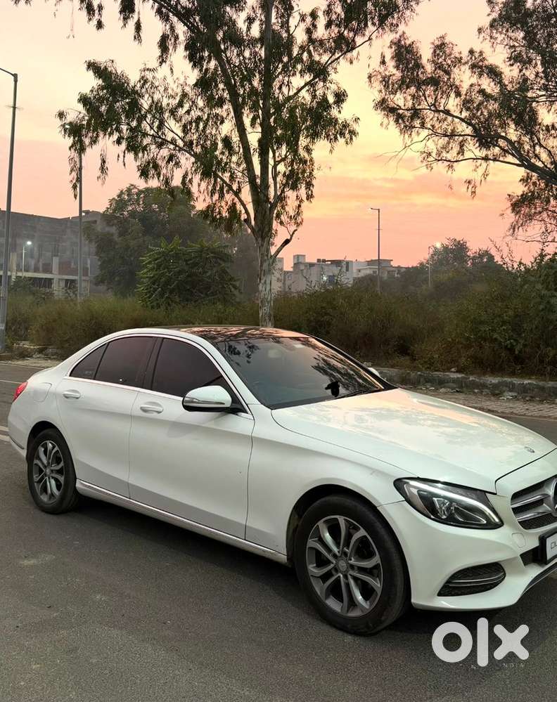 Mercedes-benz C Class 2015 Petrol Good Condition