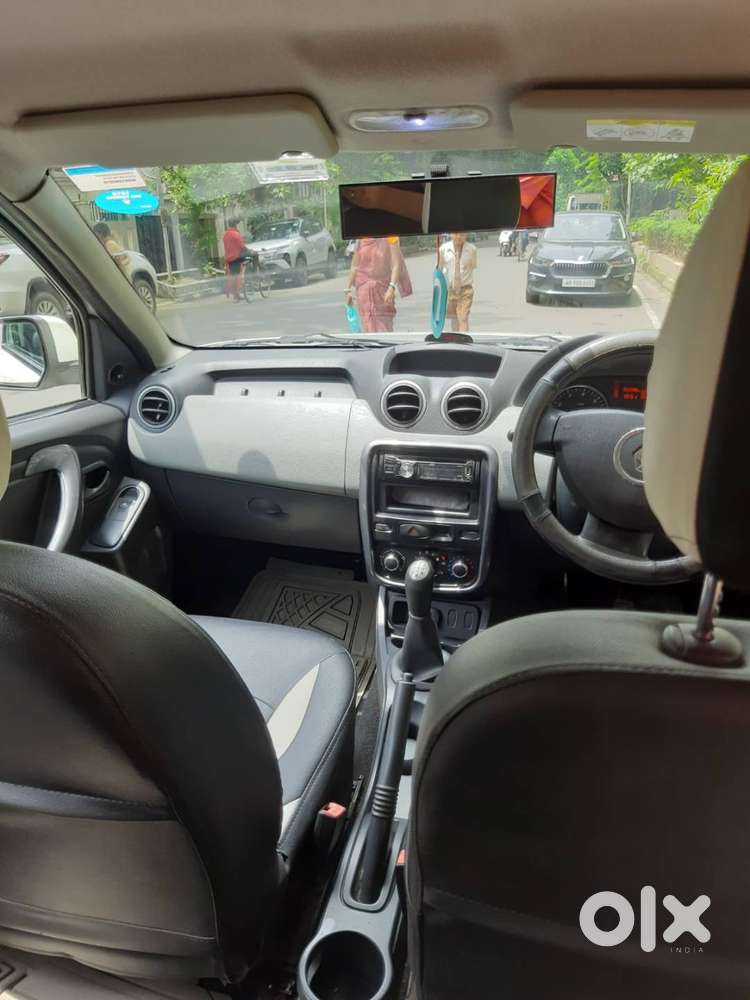 Renault Duster Rxe Petrol 2013 Owner Driven Personal Car