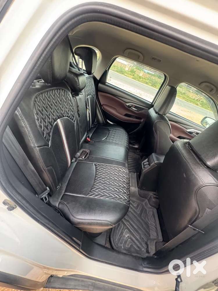 Maruti Suzuki Grand Vitara, 2024, Petrol