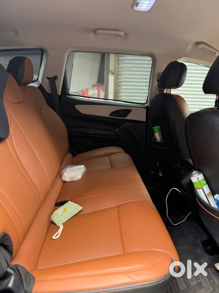 Mahindra Xuv700 Diesel 2025