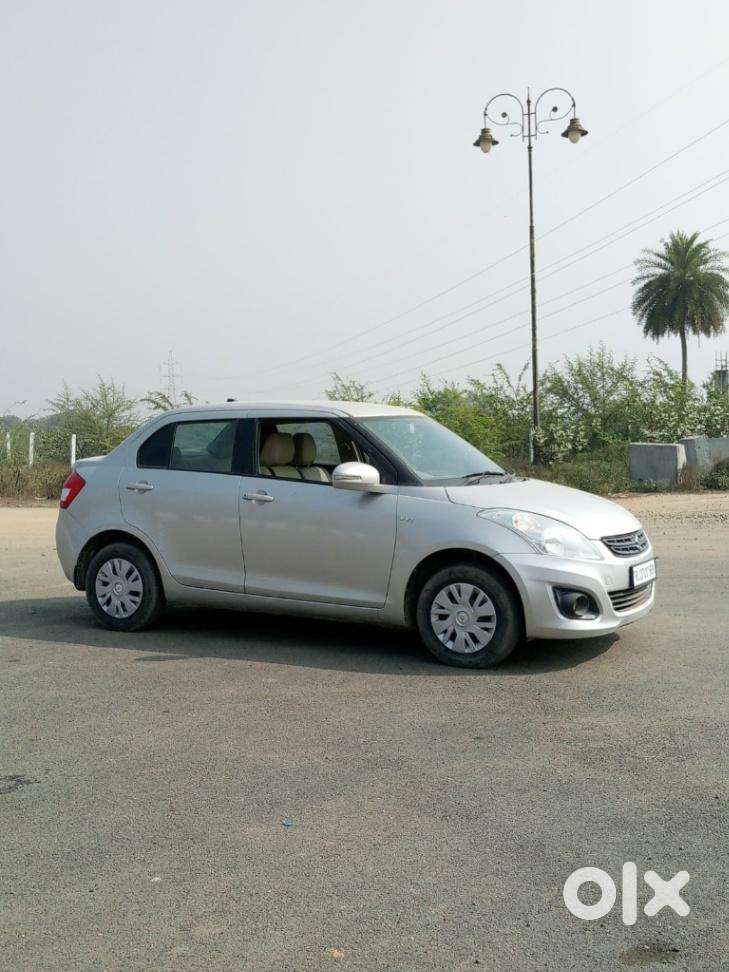 Maruti Suzuki Dzire 1.2 Vxi, 2013, Petrol