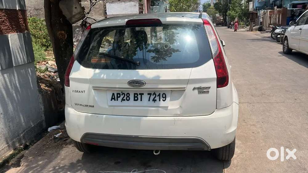 Ford Figo 2012 Diesel Well Maintained