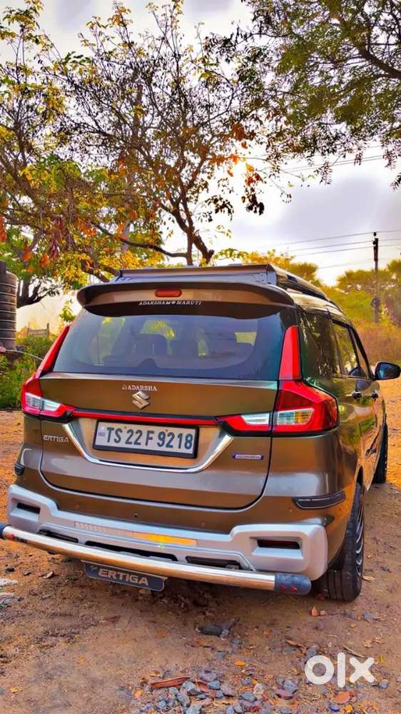2nd Owner Maruti Ertiga Zxi 2022