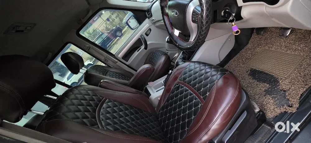 Scorpio S10 Top Model