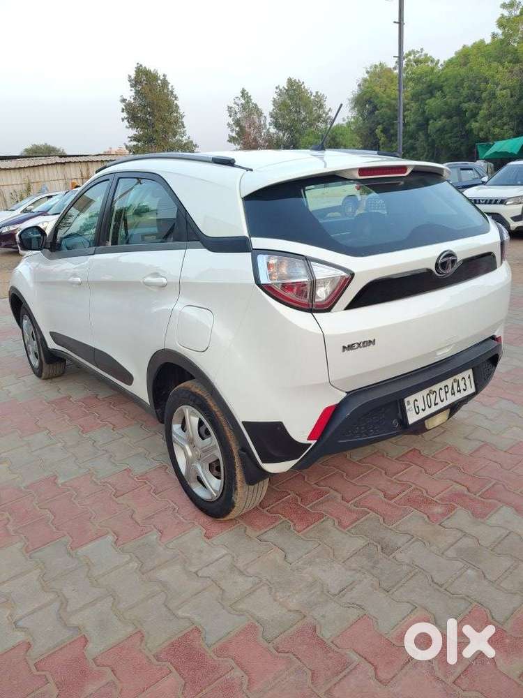 Tata Nexon 1.2 Revotron Xm, 2018, Petrol