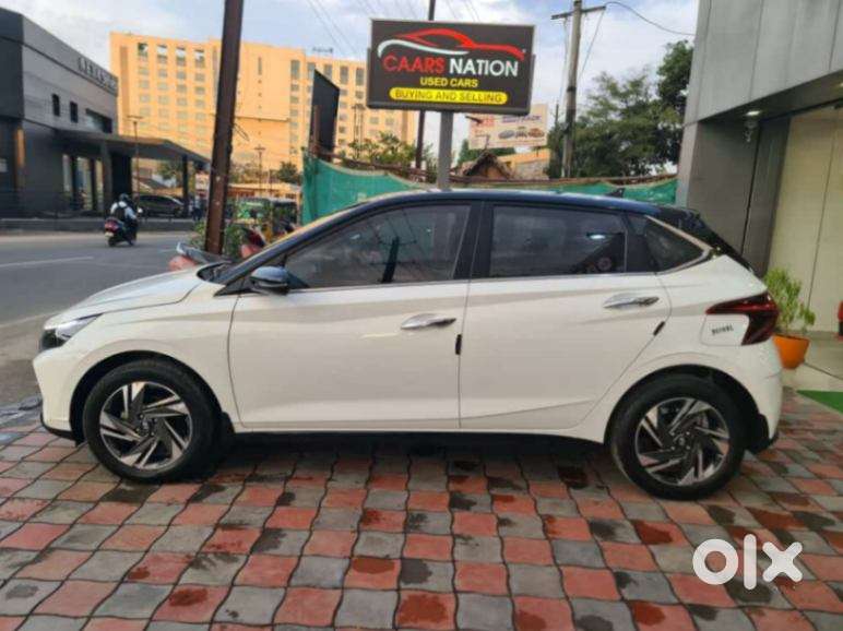 Hyundai I20 Asta (o) 1.0 Turbo Dct, 2022, Petrol