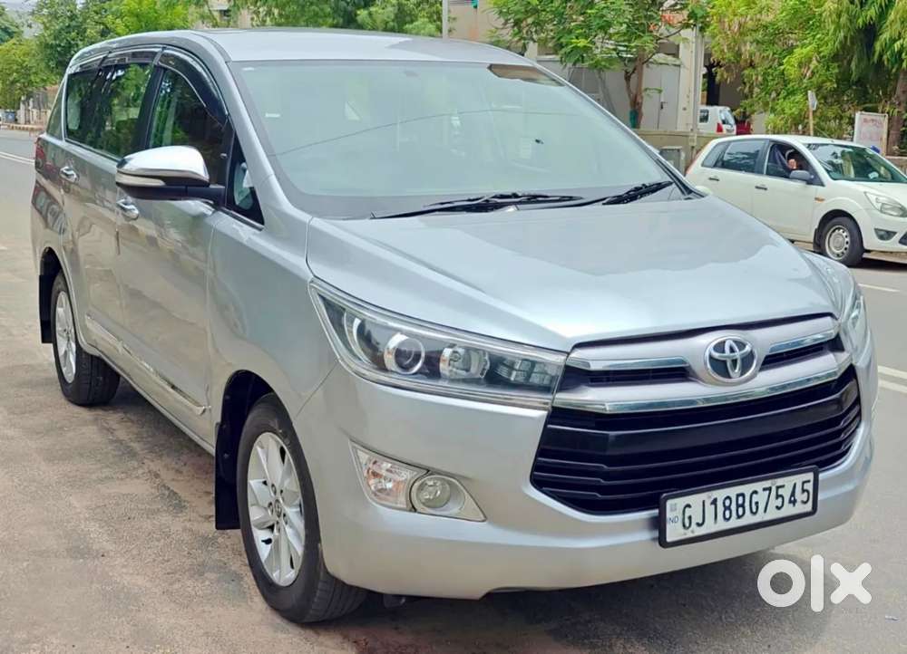 Toyota Innova Crysta 2.8 Zx At 7 Seater, 2017, Diesel