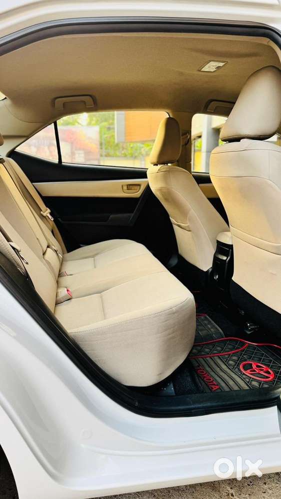 Toyota Corolla Altis 2015 Diesel Well Maintained
