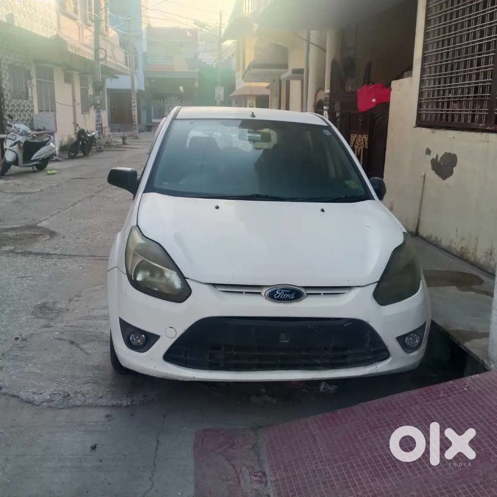 Ford Figo Diesel Lxi 2011