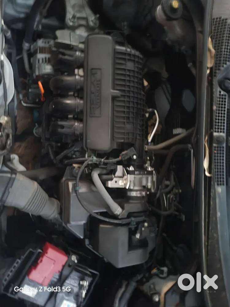 Honda Amaze 2024 Petrol Well Maintained