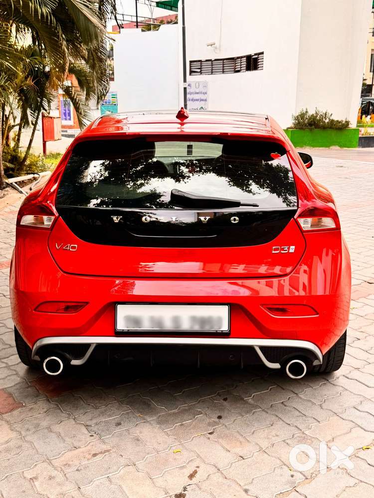 Volvo V40 D3 R Design, 2019, Diesel