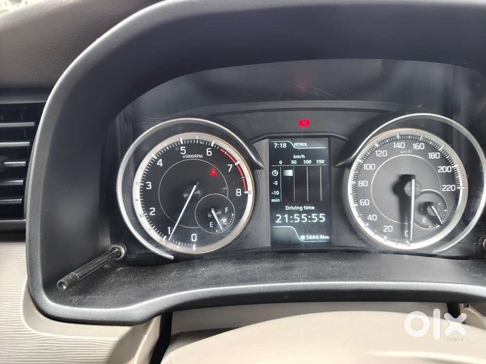 Maruti Ertiga 2024 Vxi