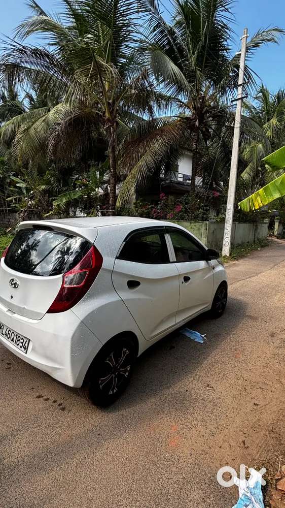 Hyundai Eon 2017 Petrol 91560 Km Driven
