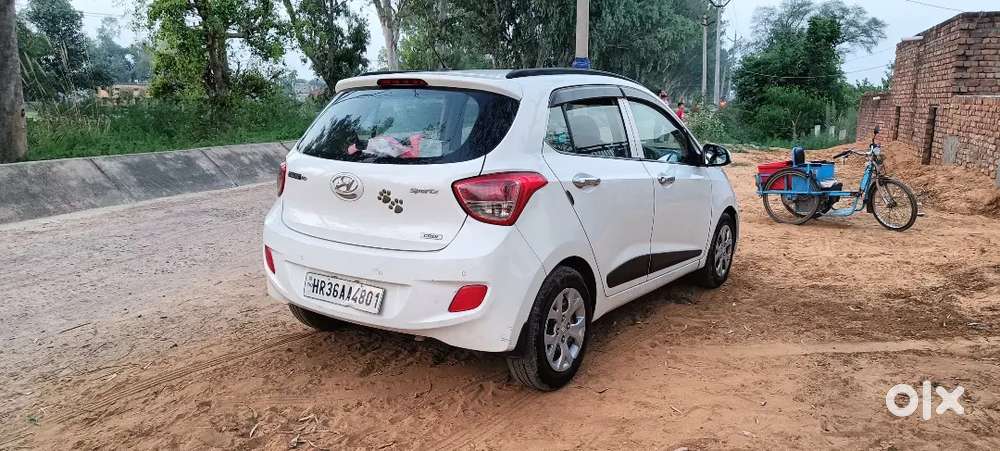 Hyundai I10 December 2016 Diesel 104000 Km Driven