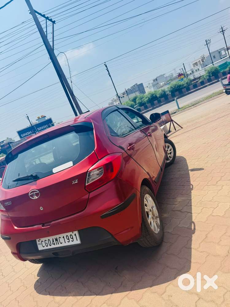 Tata Tiago, 2018, Petrol