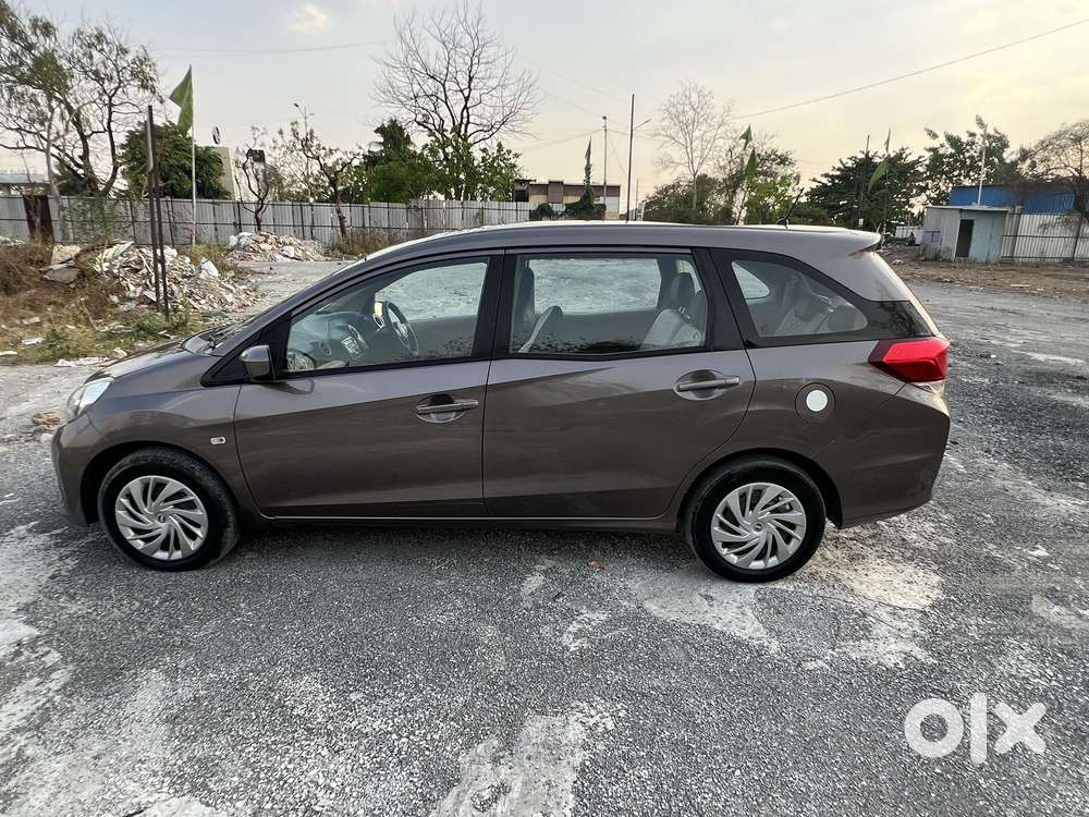 Honda Mobilio 1.5 S I-vtec Mt, 2015, Petrol