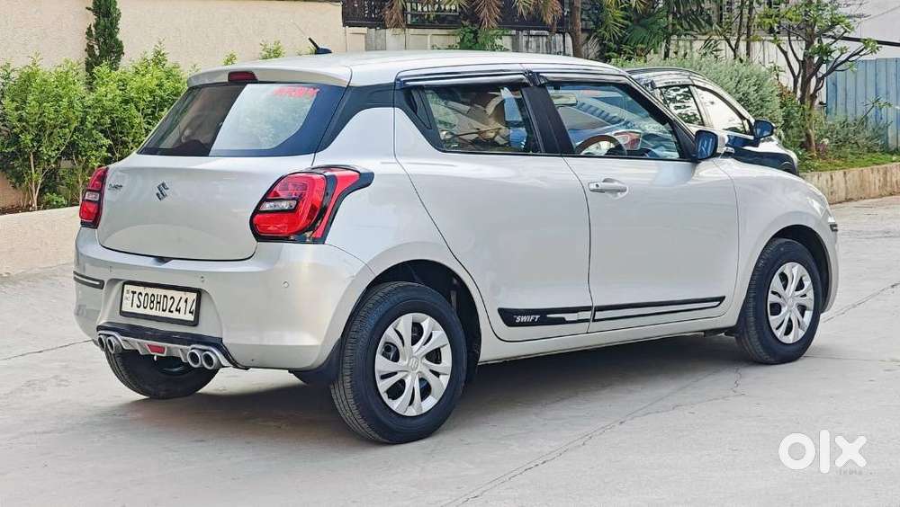 Maruti Suzuki Swift Vxi + Manual, 2020, Petrol