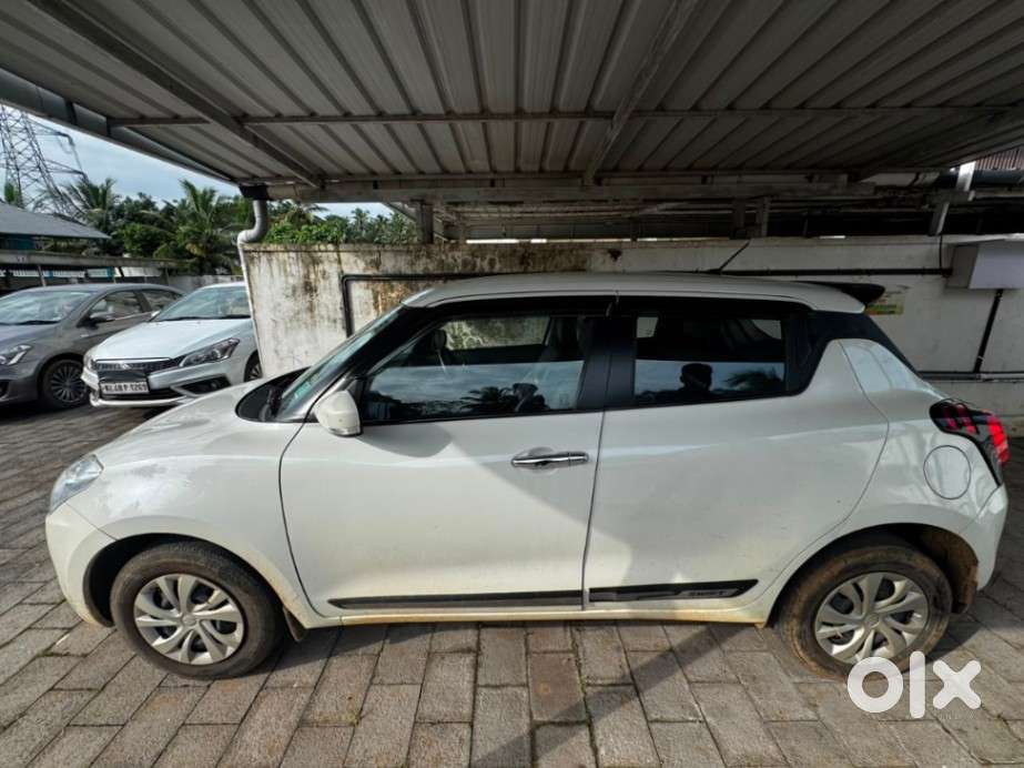 Maruti Suzuki Swift Vvt Vxi, 2021, Petrol
