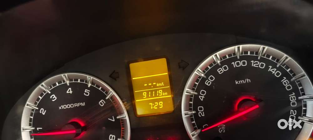 Maruti Suzuki Dzire, 2015, Petrol