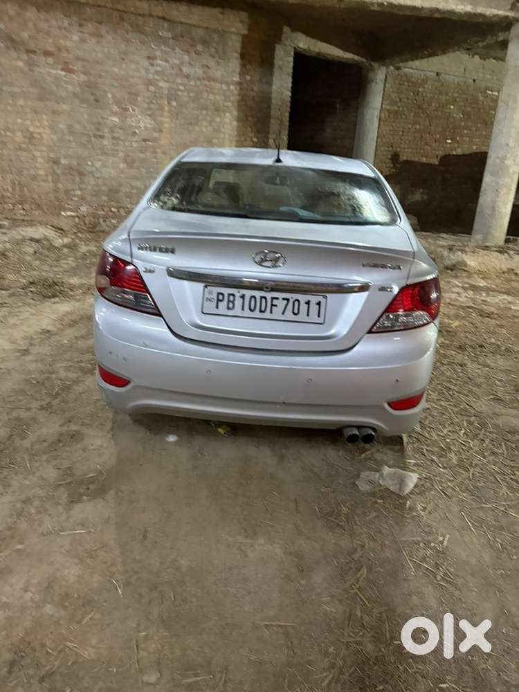 Hyundai Car Diesel 2011