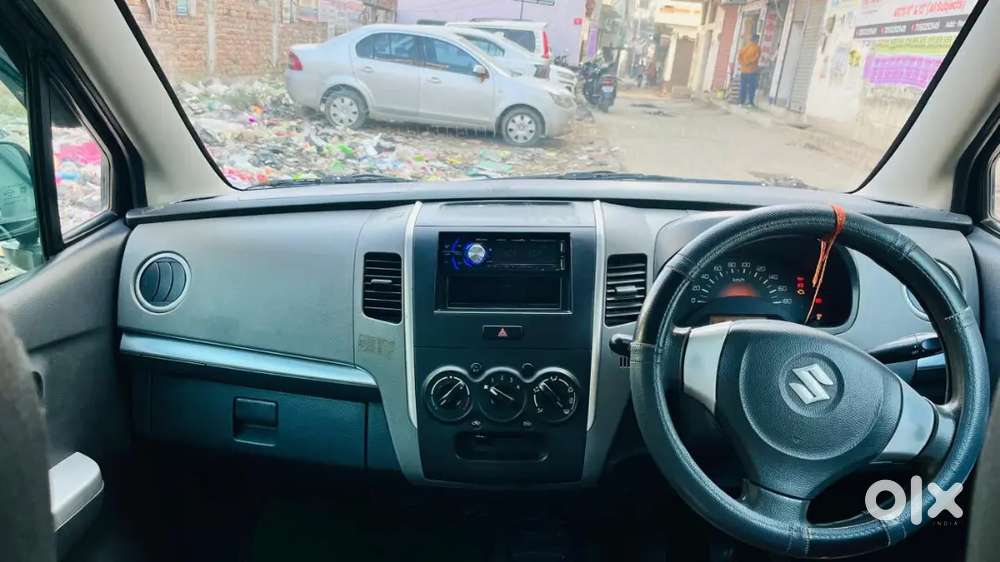 Maruti Suzuki Wagon R 2012 Petrol Well Maintained
