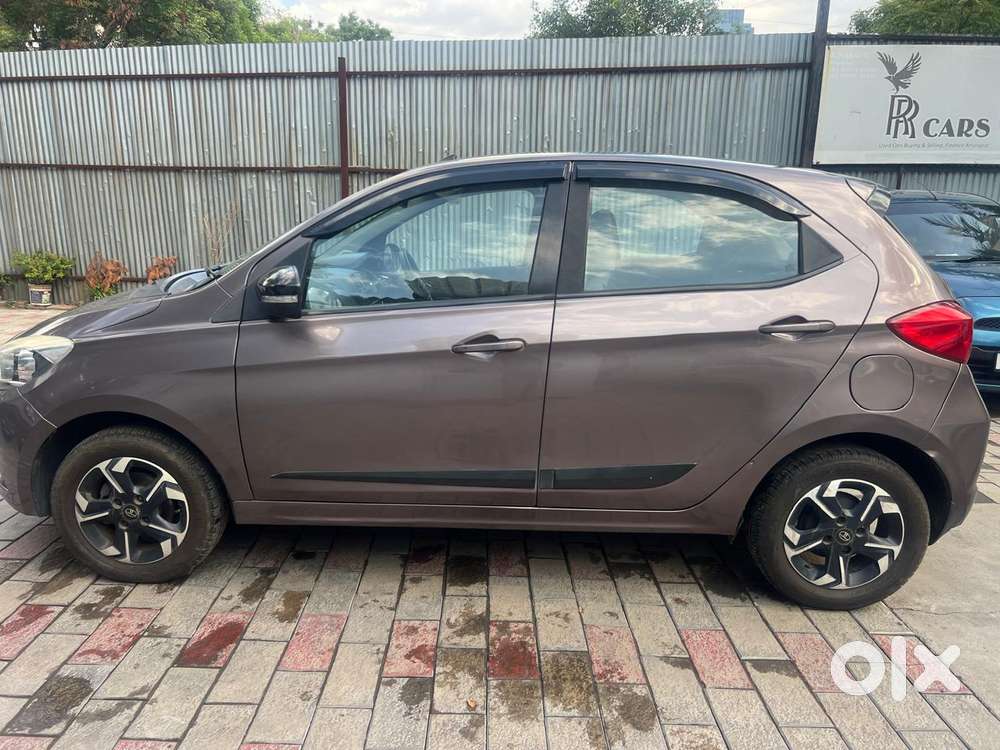 Tata Tiago Xz, 2017, Petrol