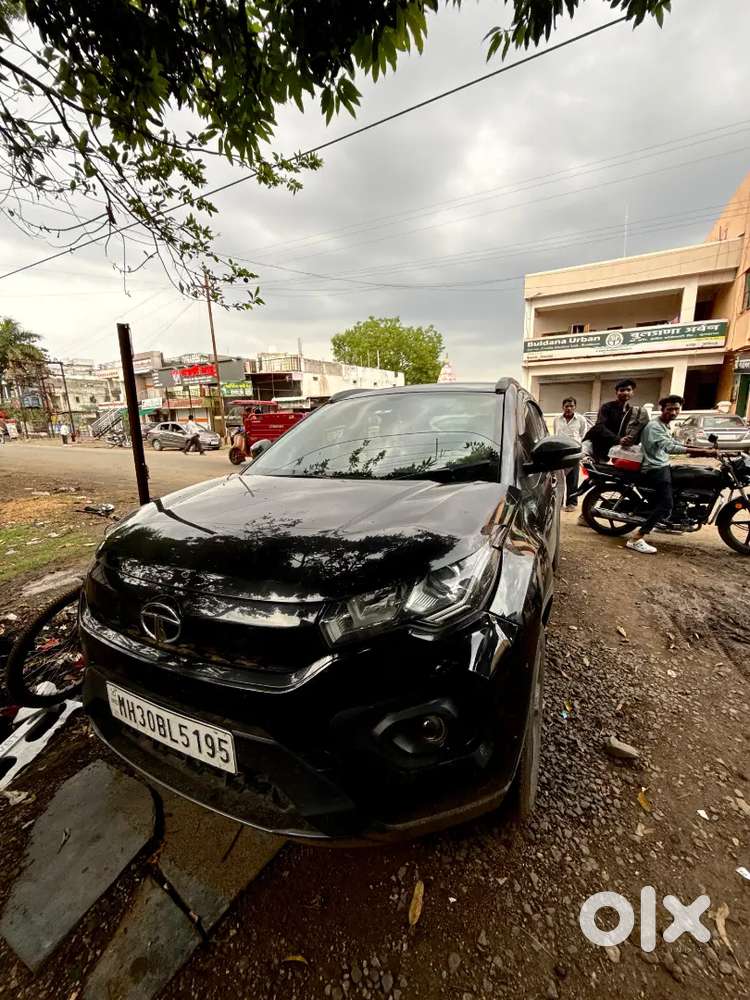 Tata Nexon 1.2 Dark 2023 Edition