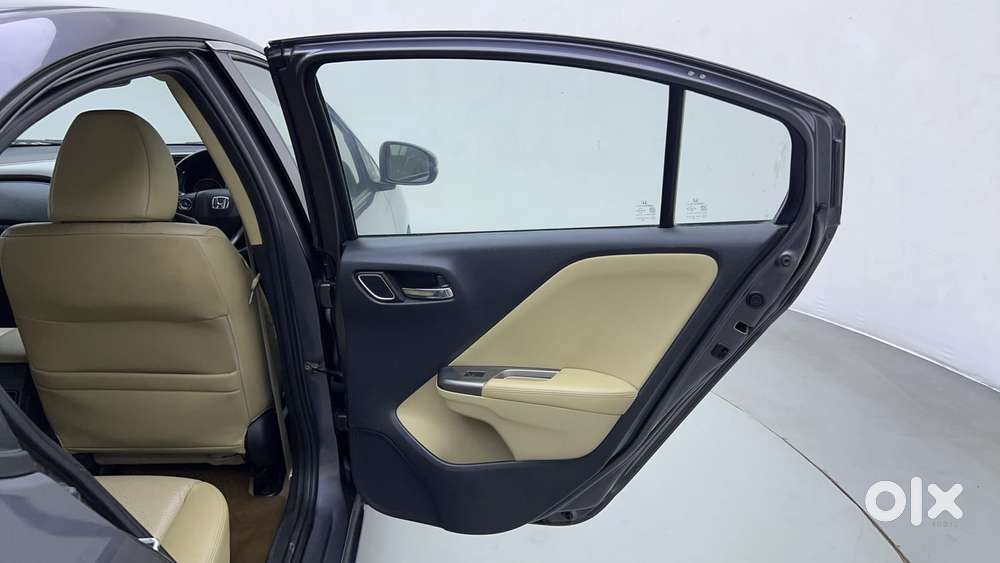 Honda City 1.5 Zx Cvt I-vtec, 2017, Petrol