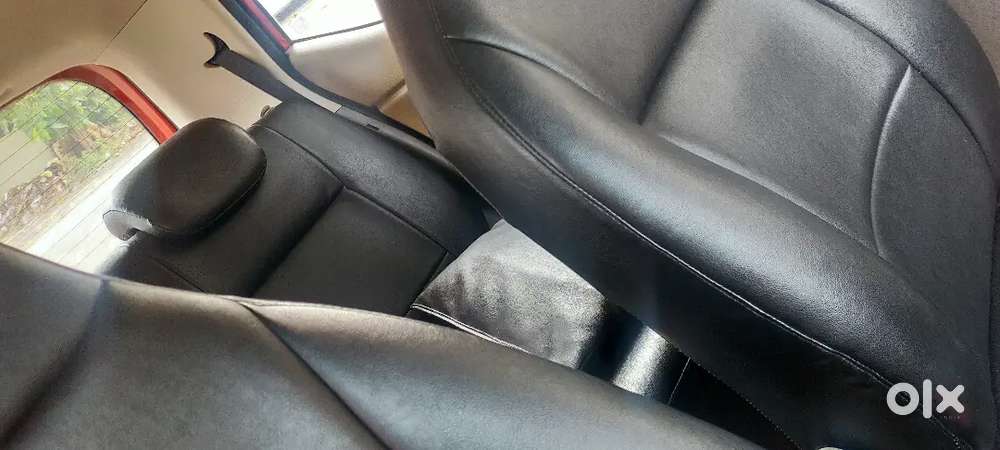 Hyundai I10 Sportz 2012