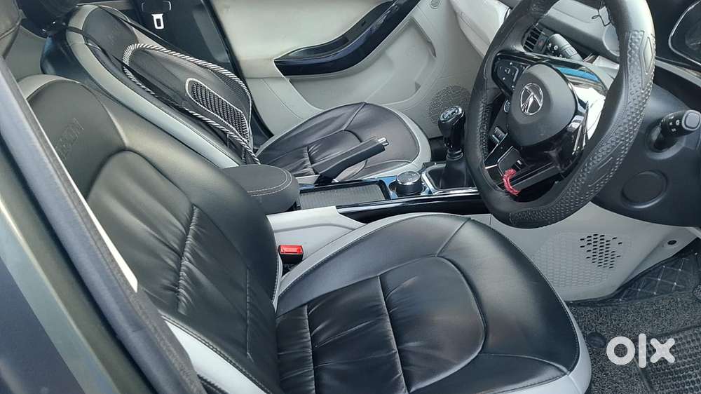 Tata Nexon, 2022, Petrol
