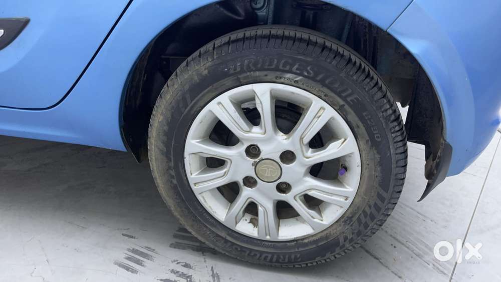 Tata Tiago Xz, 2017, Petrol