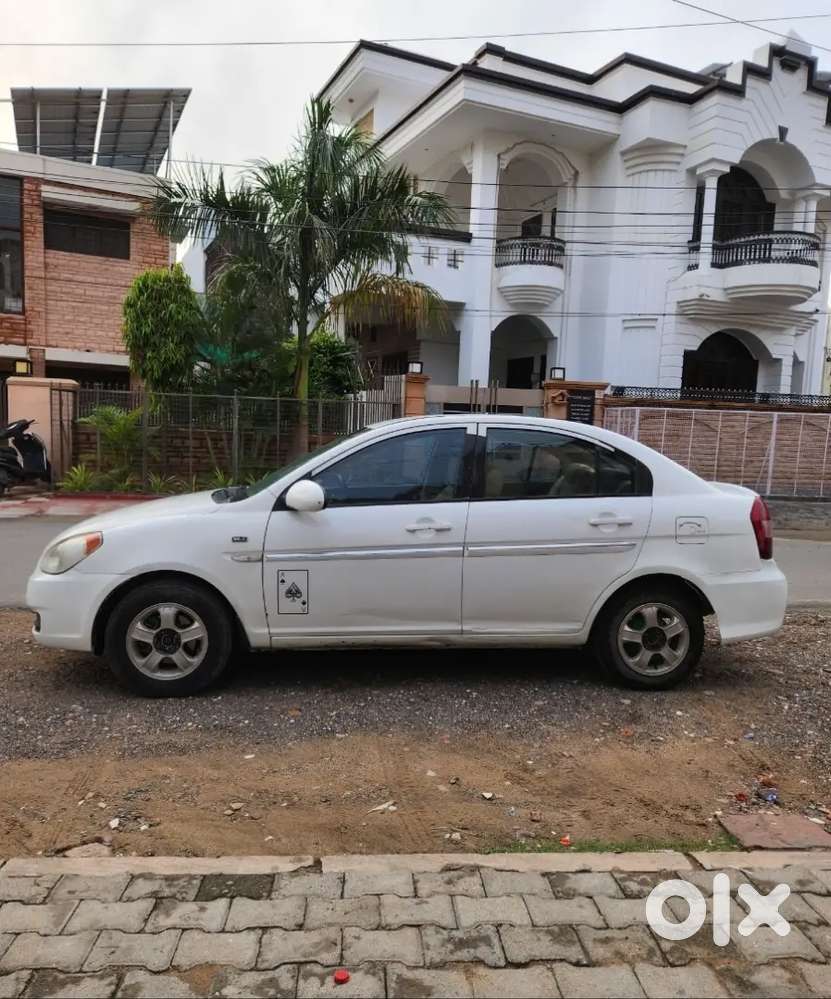 Hyundai Verna 2011 Diesel Well Maintained